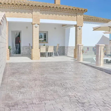 Puente Tabla Con Piscina Privada Сasa de vacaciones